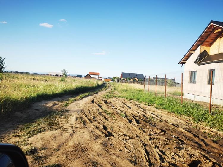 Teren agricol intravilan de 1022 mp, în Cristian