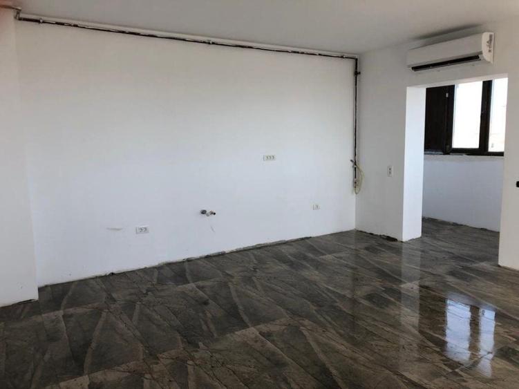 Apartament cu 2 camere decomandat în Primo