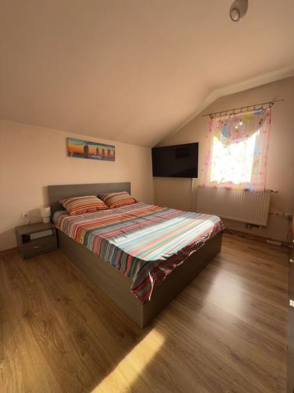 Apartament cu 2 camere decomandat în Exterior Vest