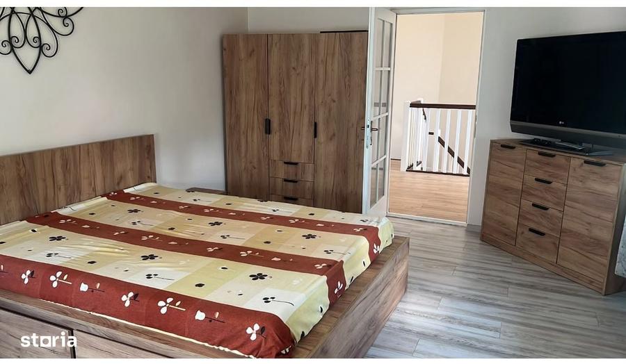 Casă cu 3 camere în Central