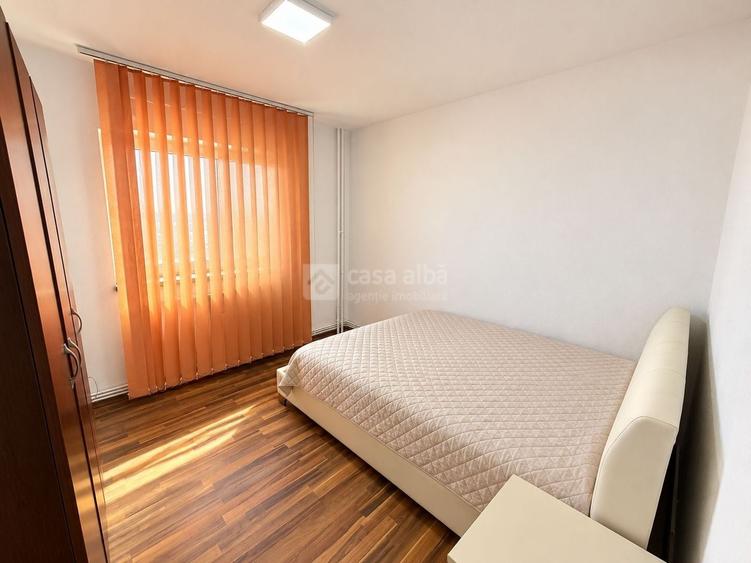 Apartament cu 2 camere decomandat, mobilat în Central