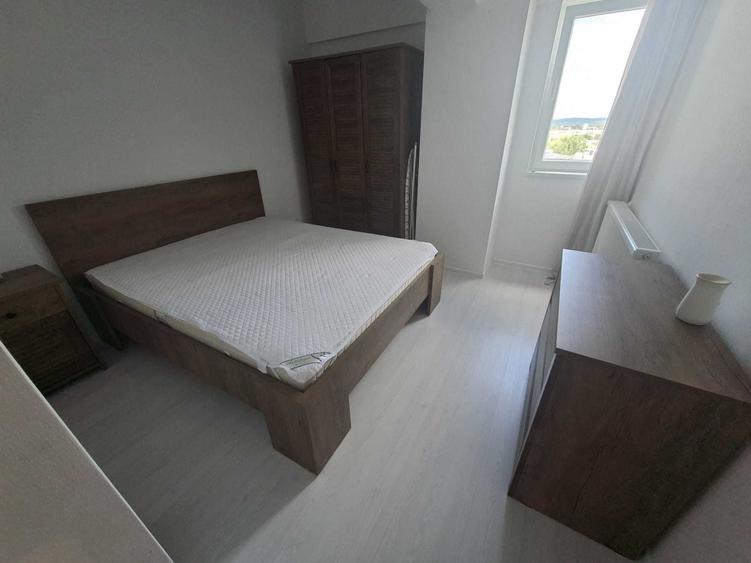 Apartament cu 2 camere semidecomandat în Exterior Vest