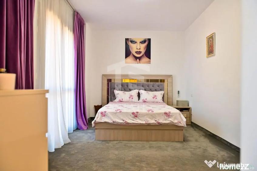 Casă cu 7 camere cu Teren 445 Mp în Central
