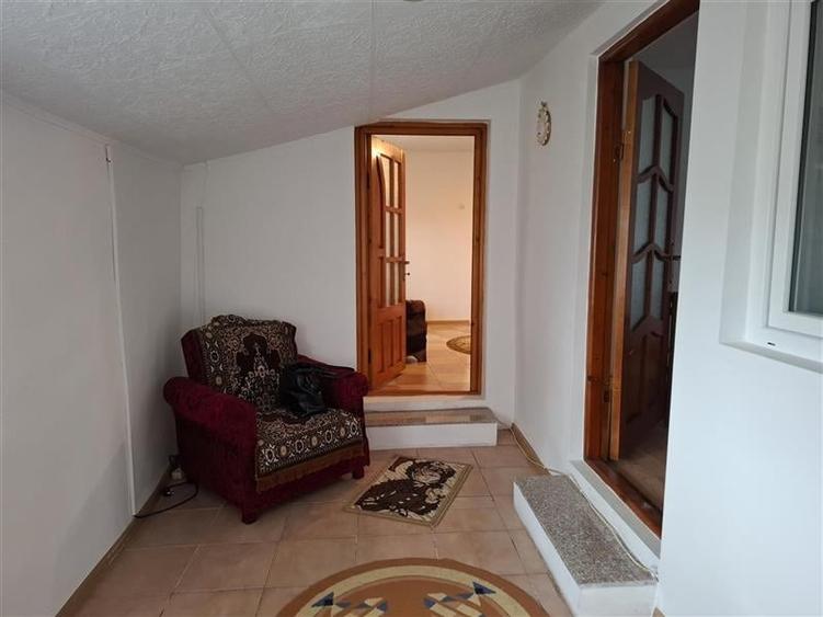 Casă individuală cu 3 camere cu Teren 1870 Mp în Oreavu