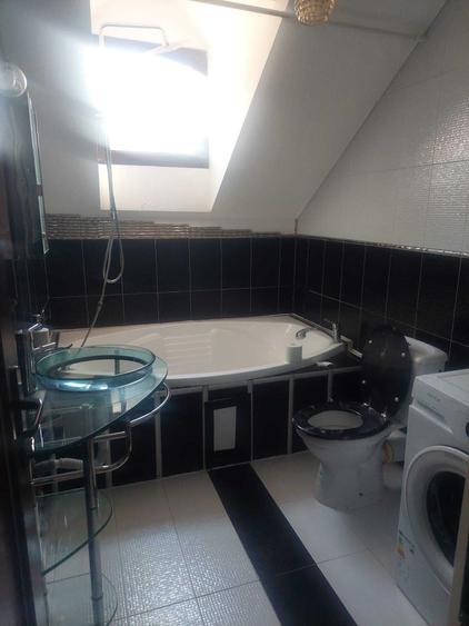 Apartament cu 4 camere decomandat în Ultracentral