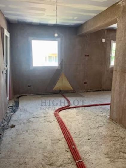 Casă individuală cu 5 camere cu Canalizare în Herăstrău
