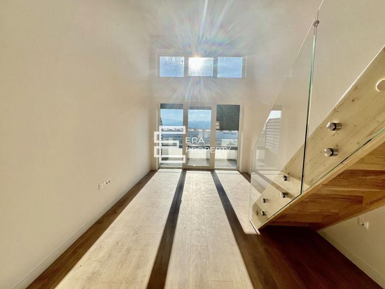 Penthouse cu 2 camere decomandat, mobilat în Cristian