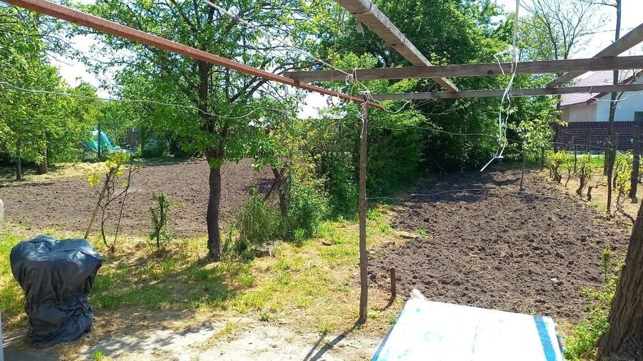 Casă individuală cu 3 camere cu Teren 1040 Mp în Lehliu