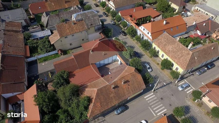 Casă cu 3 camere în Central