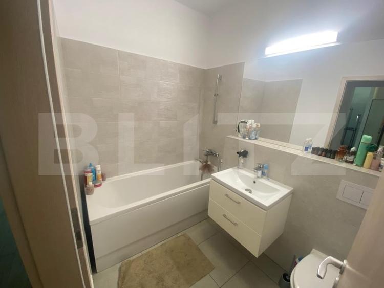 Apartament cu 2 camere semidecomandat, mobilat în Ghirodei