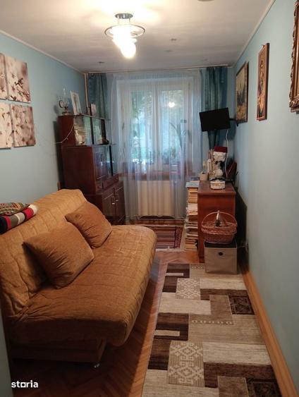 Apartament cu 3 camere decomandat, mobilat în George Enescu