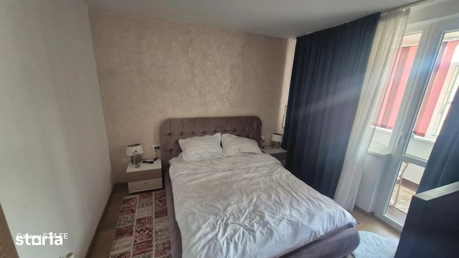 Apartament cu 3 camere decomandat în Dărmănești