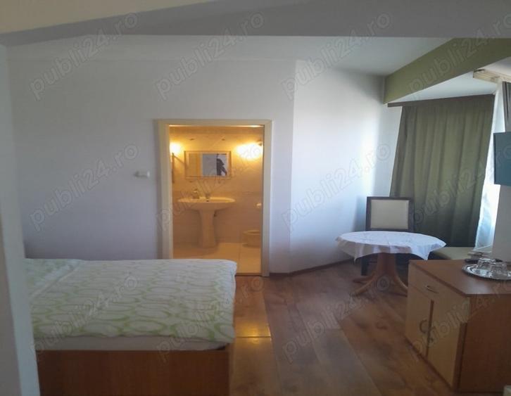 Spațiu comercial, de 500 mp, în Est