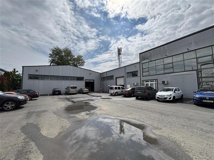 Spațiu industrial, de 1,815 mp, în Central