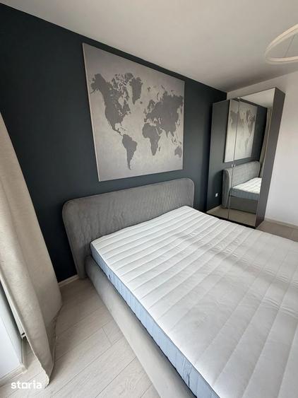 Apartament cu 3 camere, mobilat în Romană