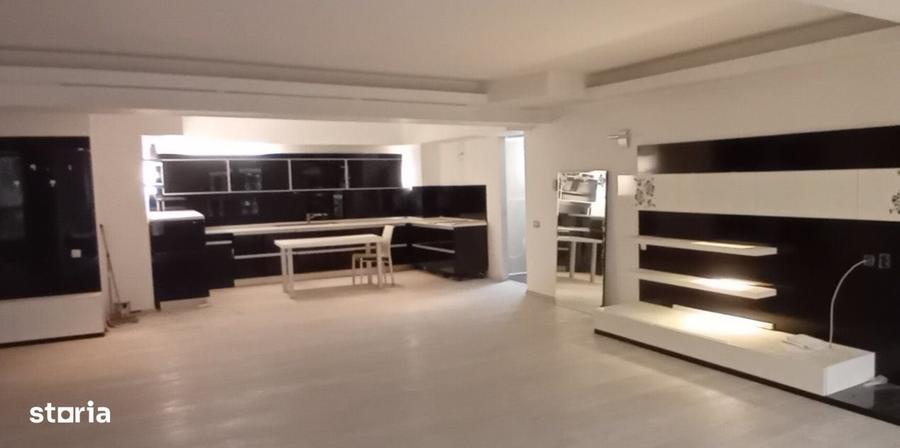 Apartament cu 3 camere în Herăstrău