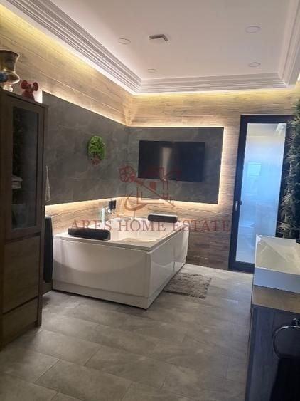 Casă individuală cu 5 camere cu Teren 900 Mp în Dumbrăvița