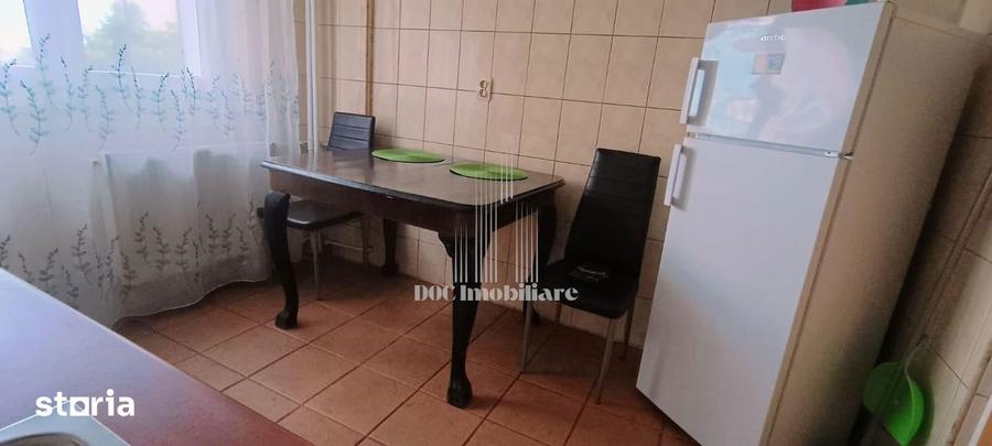 Apartament cu 2 camere semidecomandat, mobilat în 13 Septembrie