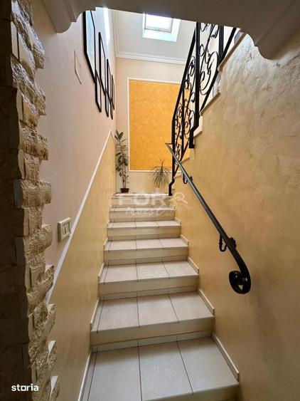 Casă cu 4 camere cu Teren 235 Mp în Iosia