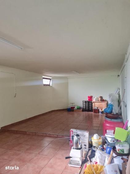 Apartament cu 7 camere în Ștefănești