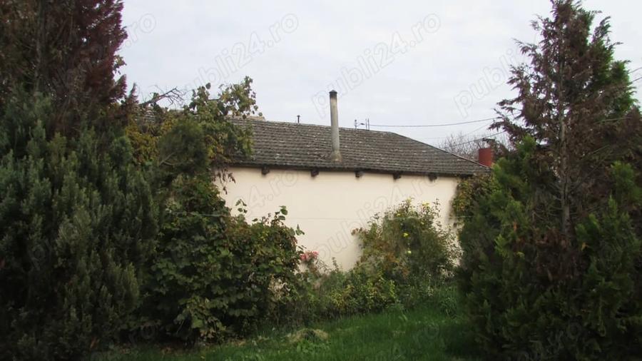 Casă cu 6 camere cu Teren 850 Mp în Ultracentral