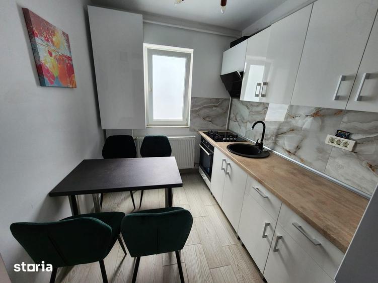 Apartament cu 3 camere decomandat, mobilat în Odobescu