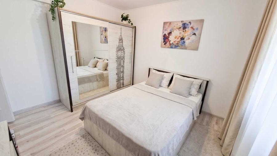 Apartament cu 2 camere decomandat în Central