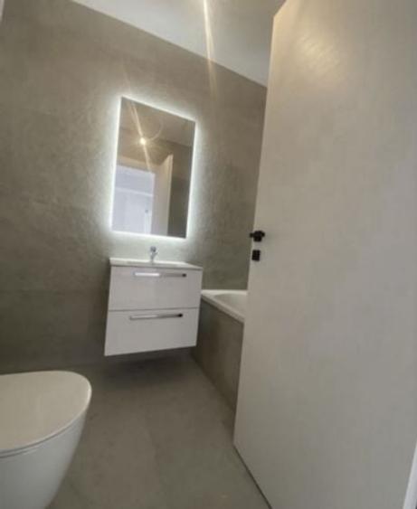 Apartament cu 2 camere decomandat în Nufărul