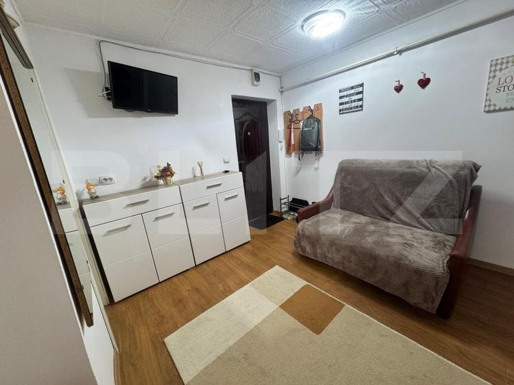 Garsonieră decomandată, mobilată în Sângeorgiu de Mureș