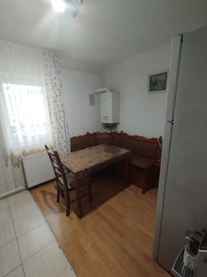 Apartament cu 2 camere decomandat în Săcele
