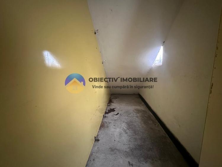 Casă individuală cu 3 camere cu Canalizare în Central