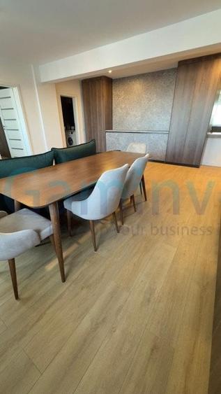 Apartament cu 3 camere decomandat, mobilat în Calea Aradului