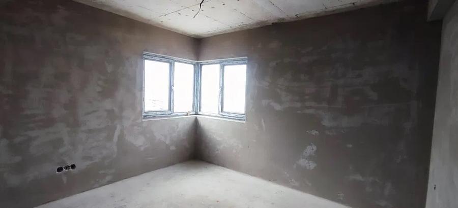 Duplex cu 4 camere cu Canalizare în Dâmbul Rotund