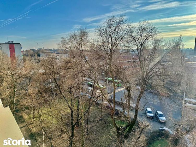 Apartament cu 2 camere semidecomandat, mobilat în Gara de Nord