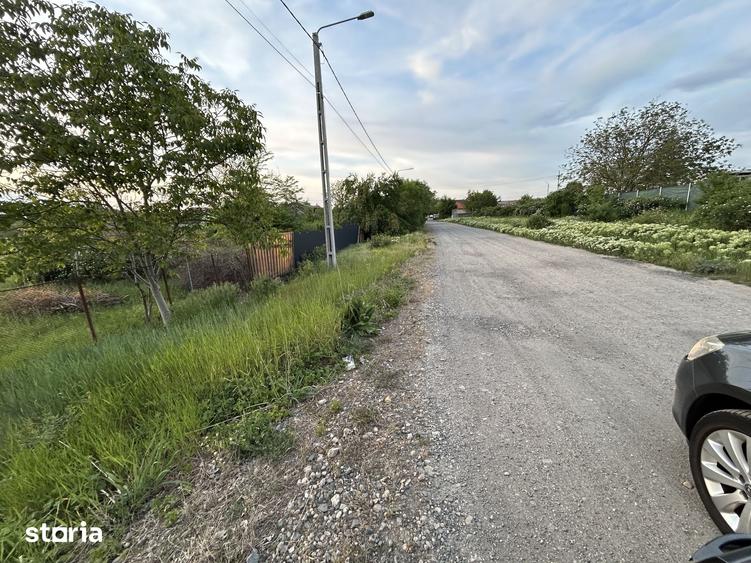Vand teren intravilan,ptr.constructie,st.1440 mp.(70x20,5ml),Ar.Nou - 5