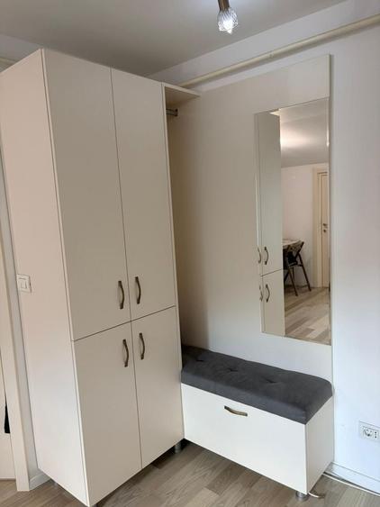 Apartament cu 3 camere decomandat, mobilat în Valea Lupului