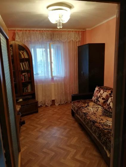 Apartament cu 3 camere decomandat în Ultracentral