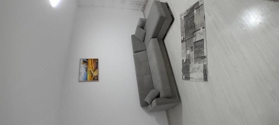 Apartament cu 2 camere decomandat în Uverturii