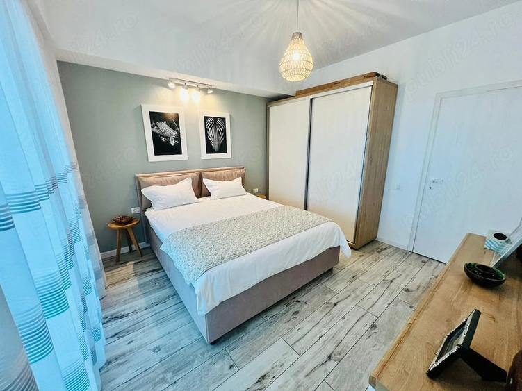 Apartament cu 2 camere decomandat în Neptun