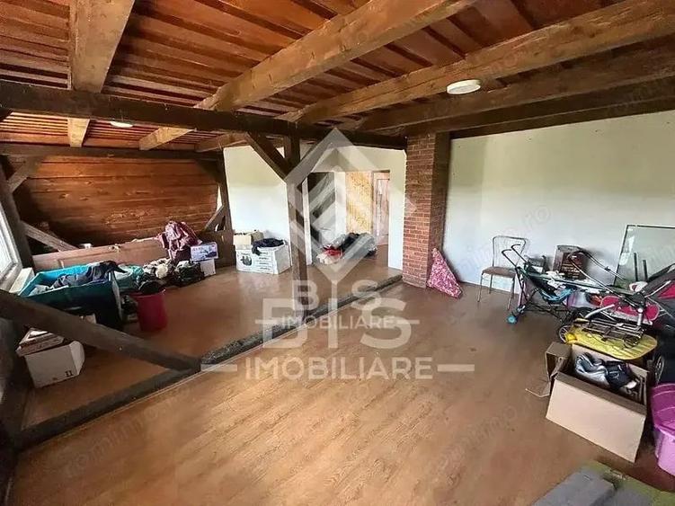 Casă cu 6 camere cu Teren 1000 Mp în Sud