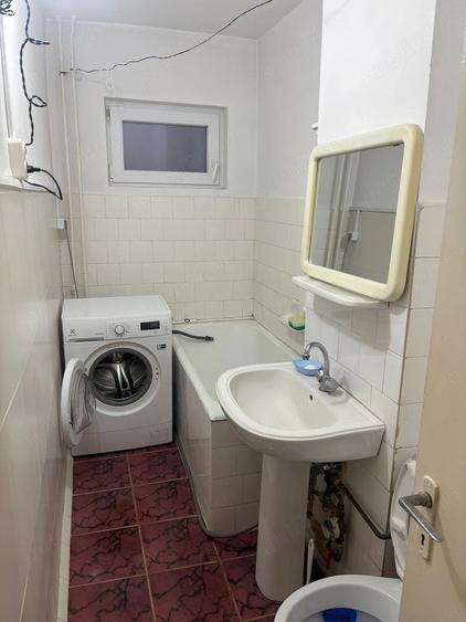 Garsonieră decomandată în Complex Studențesc