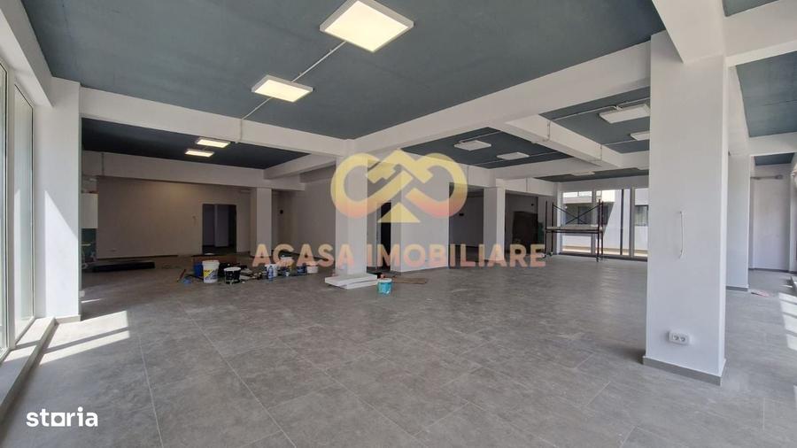 Spațiu comercial, de 277 mp, în Miroslava