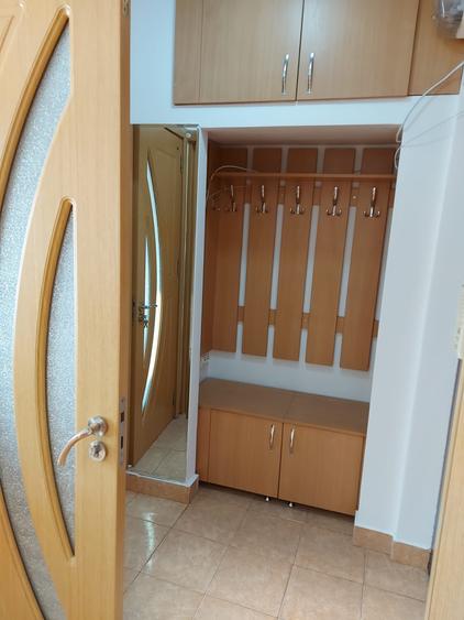 Apartament cu 2 camere semidecomandat în P-ța Unirii
