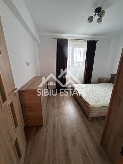 Apartament de vanzare cu 3 camere, 2 bai  etaj 1 bloc cu lift - 4