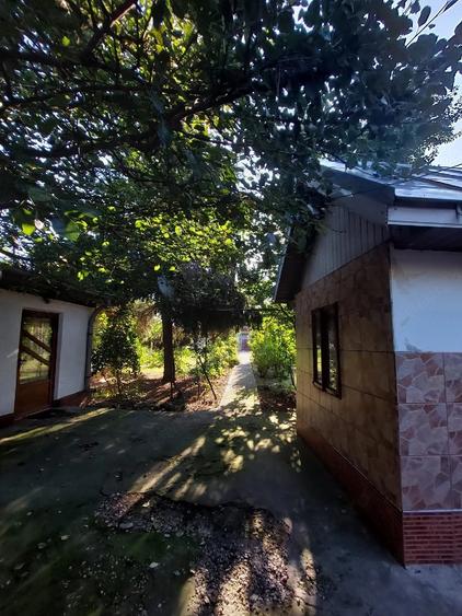 Casă cu 5 camere cu Teren 949 Mp în Sălcioara