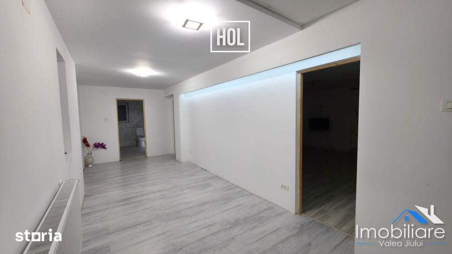Casă cu 4 camere cu Teren 506 Mp în Petros