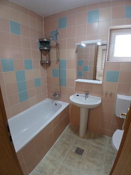 Casă individuală cu 2 camere cu Canalizare în Odăile