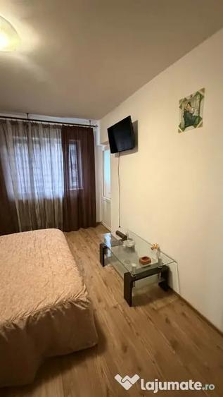 Garsonieră decomandată în Metalurgie