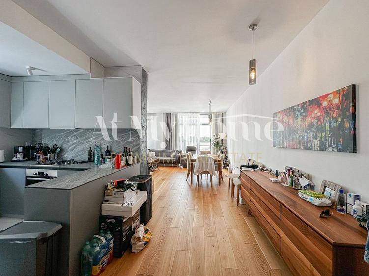 Apartament cu 4 camere decomandat, mobilat în Iancu Nicolae
