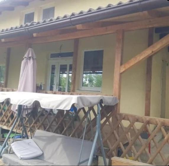 Casă cu 5 camere cu Teren 700 Mp în Bod